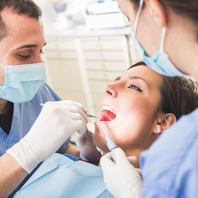 Servicios de Dental Coworking Clinic