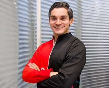 Dr. Jose Fernando Pino - Odontopediatría Guayaquil